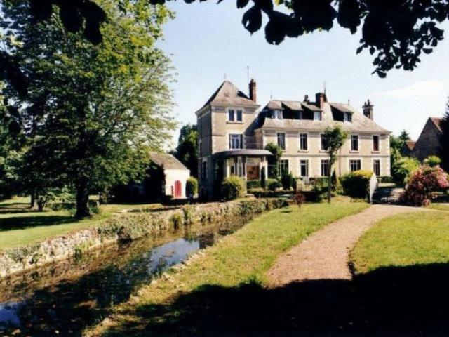 Bed and Breakfast Le Moulin De Francueil Экстерьер фото