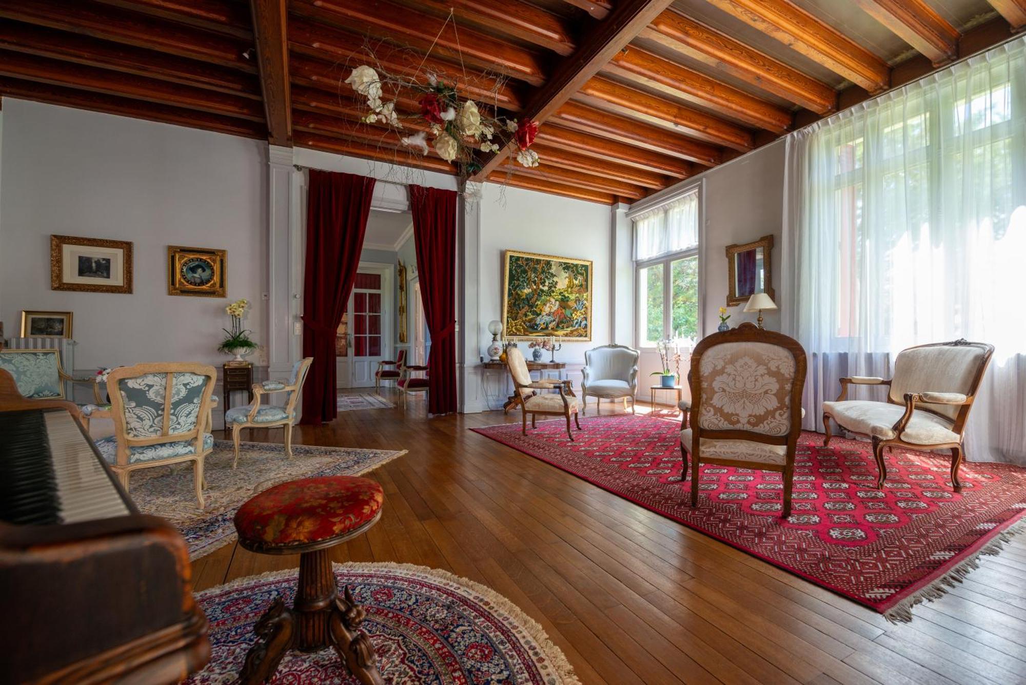 Bed and Breakfast Le Moulin De Francueil Экстерьер фото